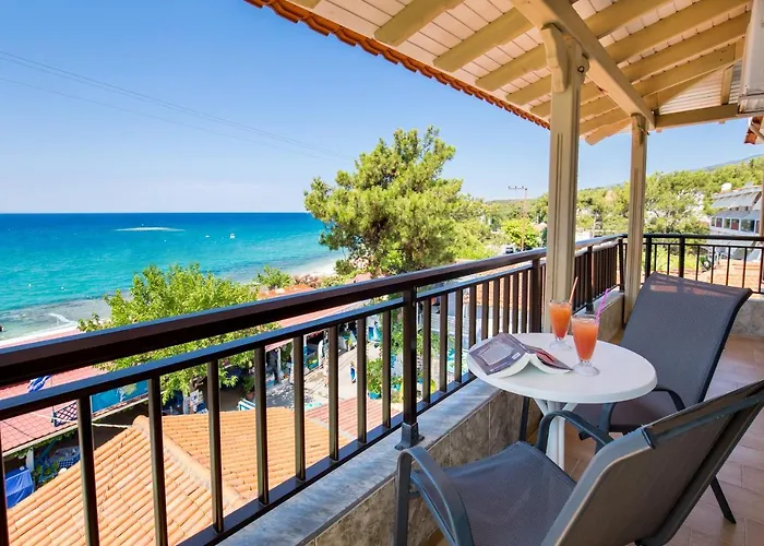 Velvet Thassos Pefkári